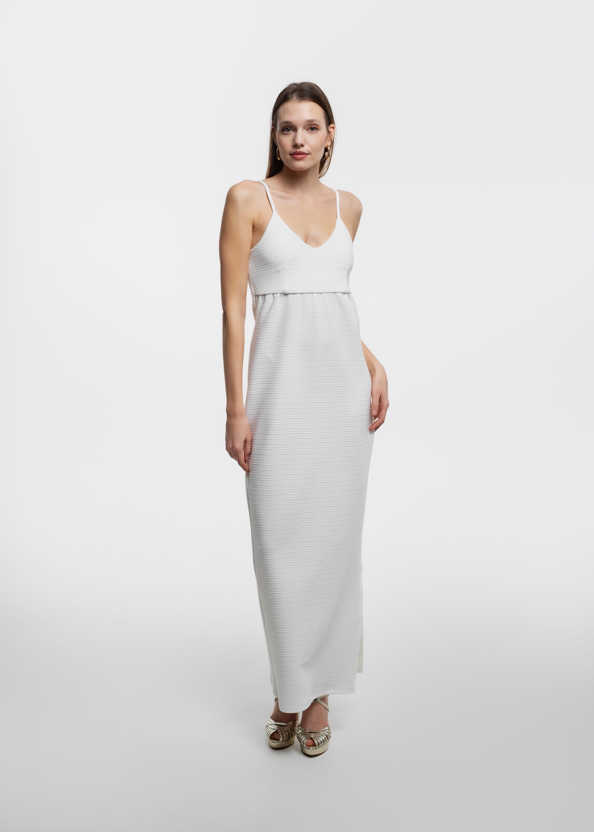 The Mukeyle Ruha | Cloud White