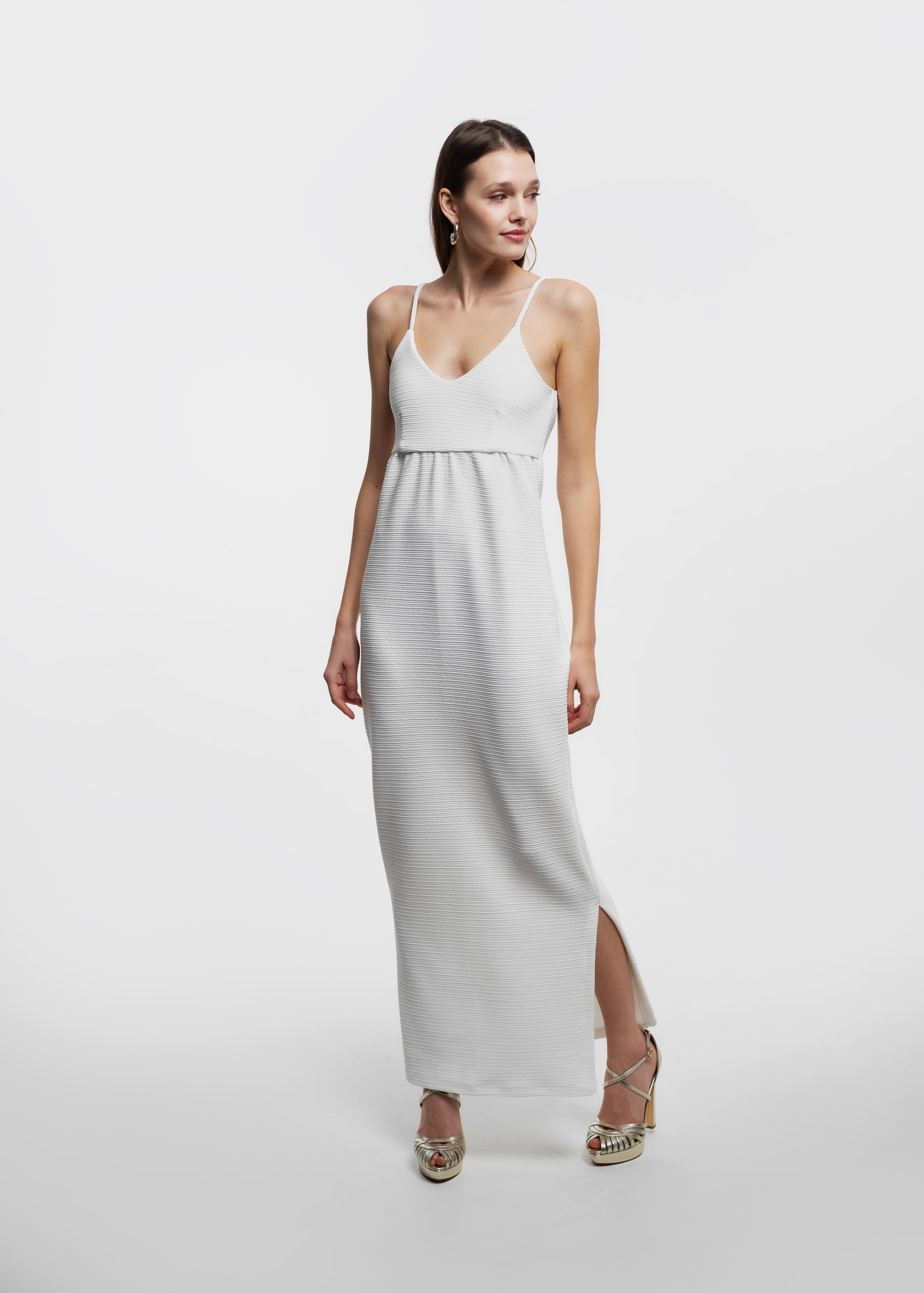 The Mukeyle Ruha | Cloud White