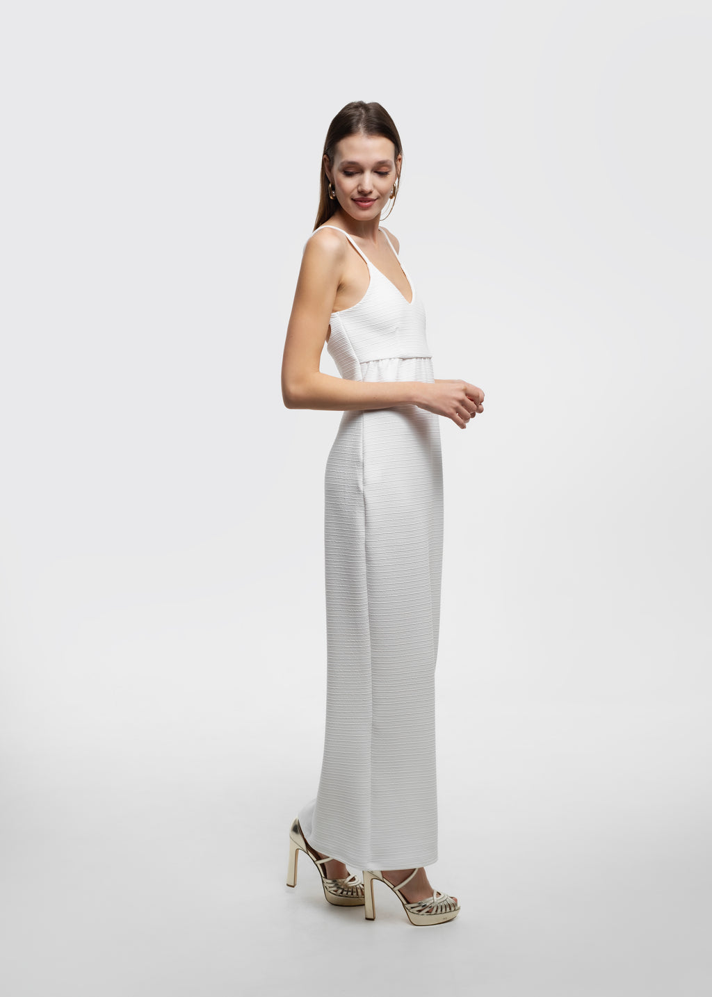 The Mukeyle Ruha | Cloud White