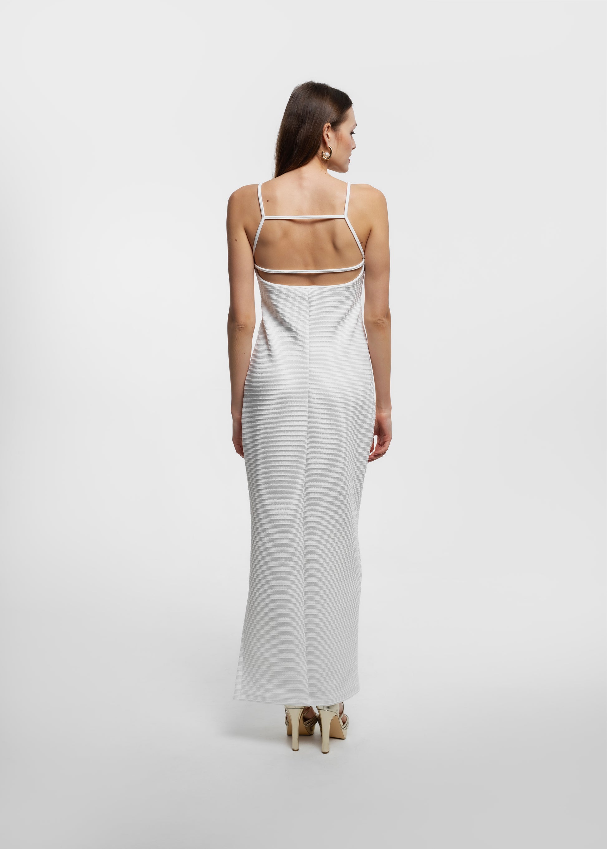 The Mukeyle Ruha | Cloud White