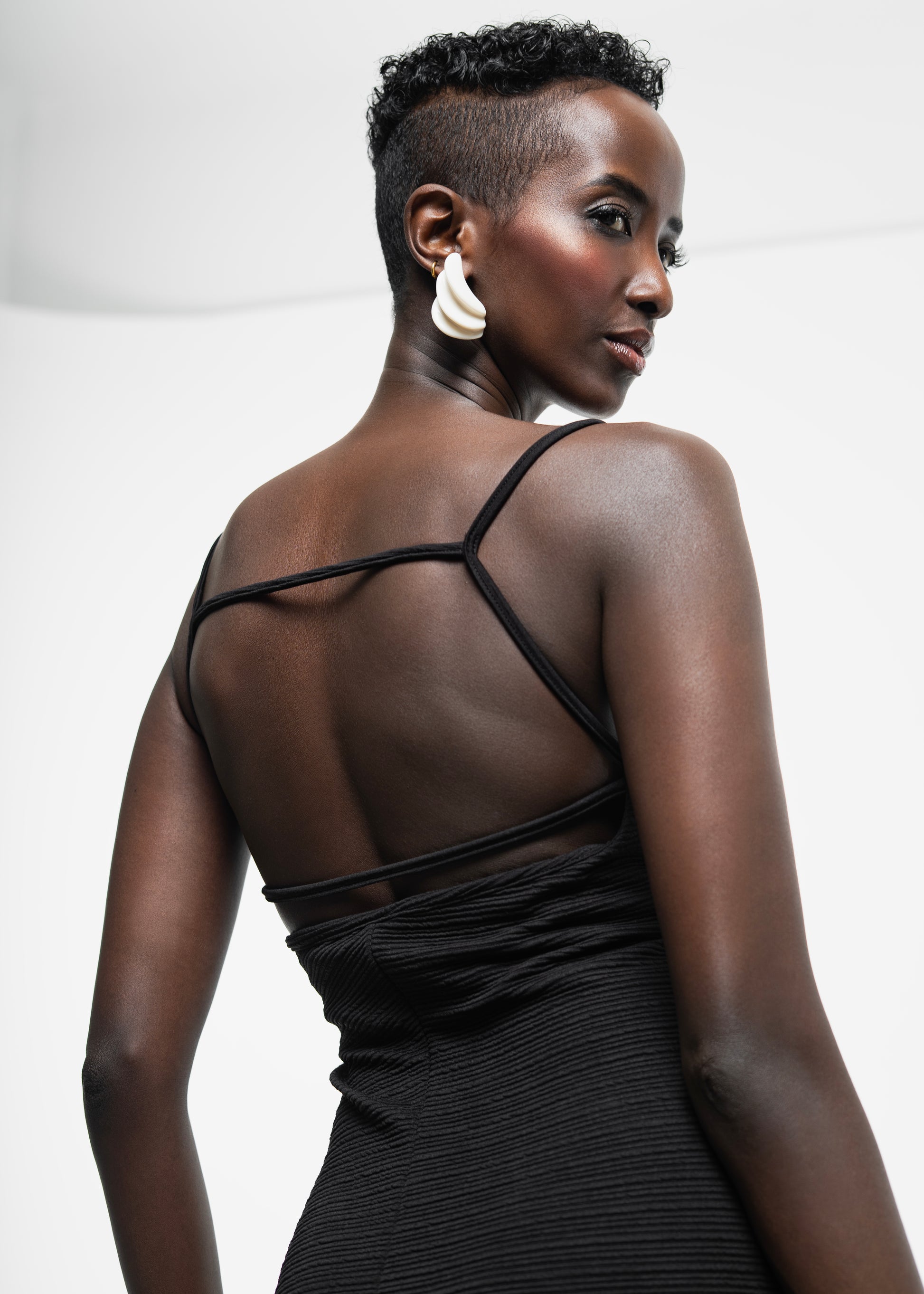 The Mukeyle Ruha | Madow Black